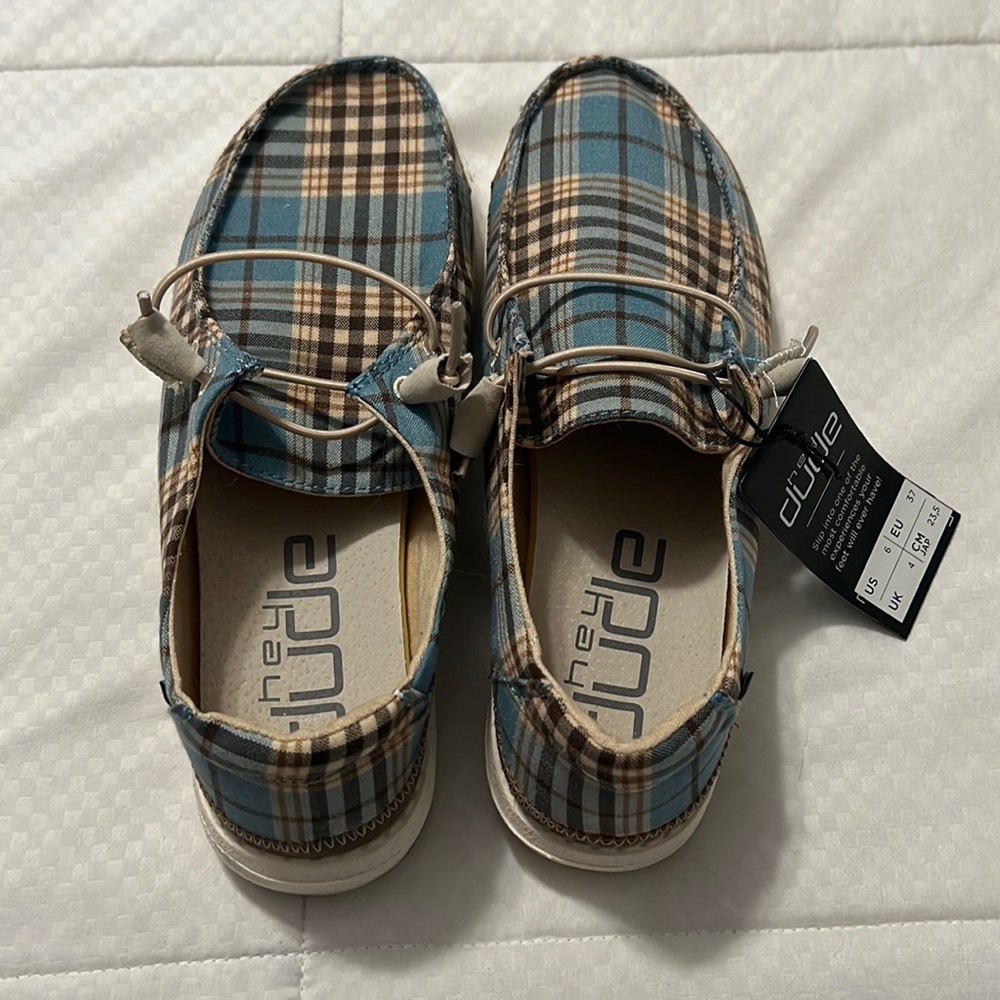 Hey Dudes woman’s shoes.
